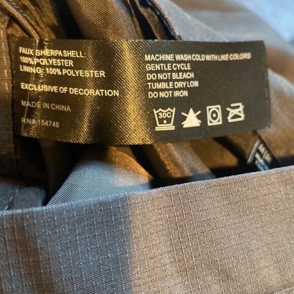 Stoic Reversible Mixed Media Sherpa Jacket: Size Medium - Picture 13 of 13